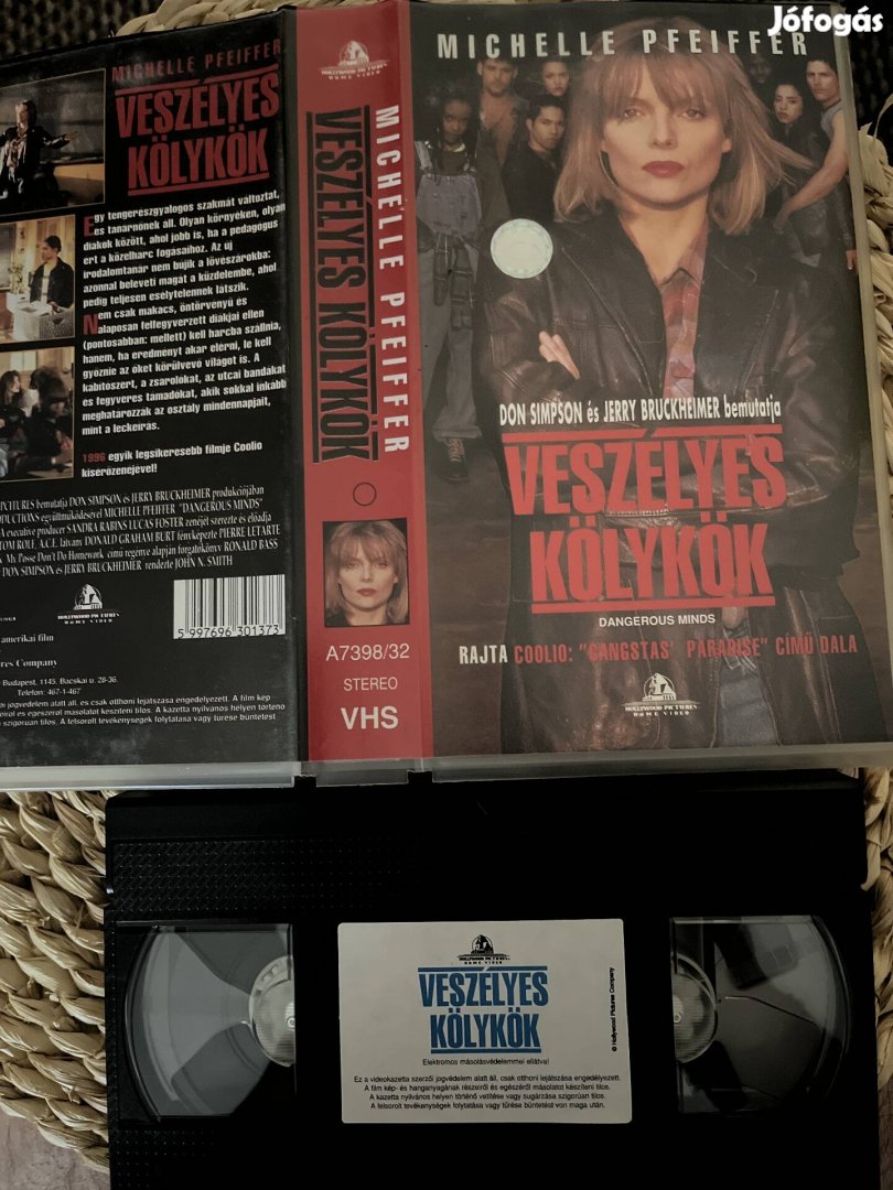 Veszélyes kölykök vhs