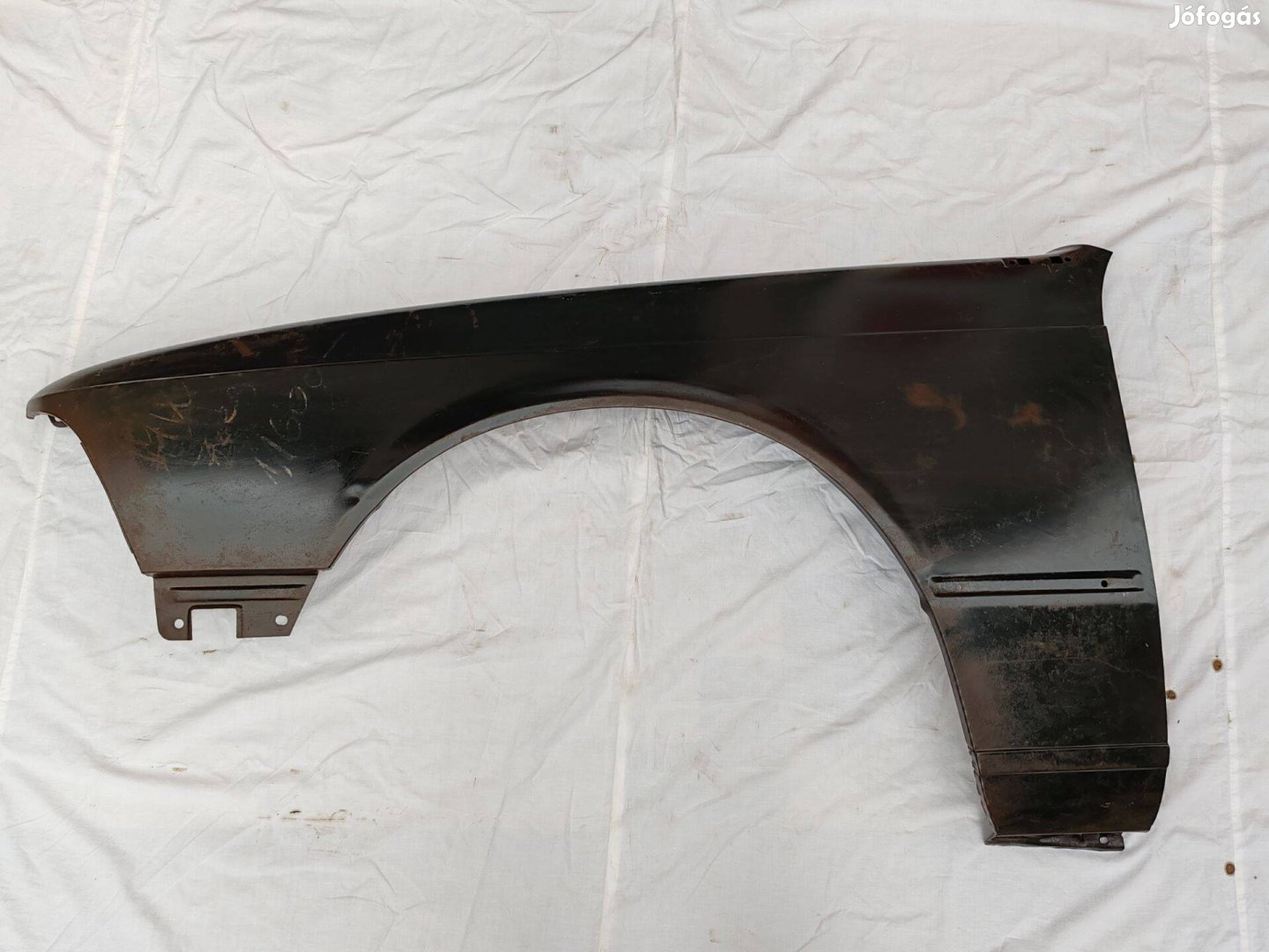Veterán BMW E23-as Új elsósárvédők. BMW 728-745 1977-1982