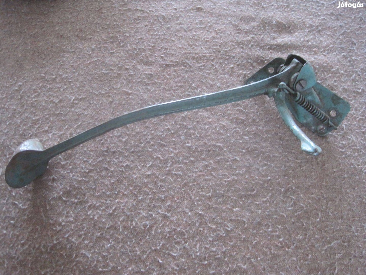 Veterán IZS motorkerkpár oldaltámasz