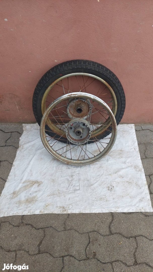 Veterán Riga kerekek