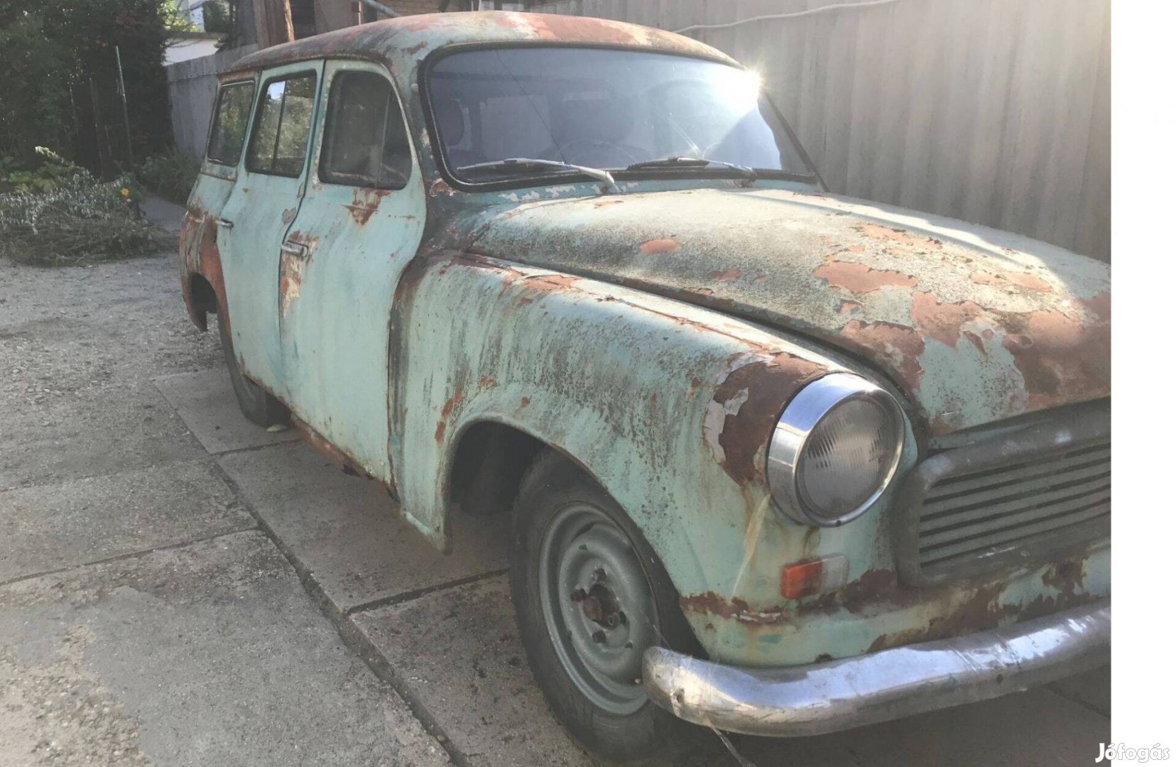 Veterán Skoda 1202-es