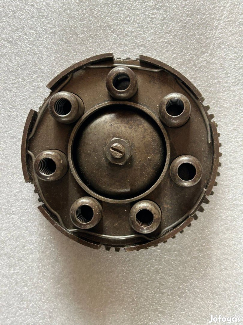 Veterán motor Csepel nyomórugós kuplung,