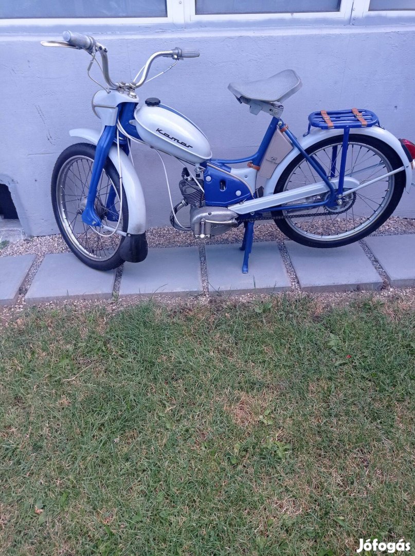 Veterán motor Komár 1 eladó