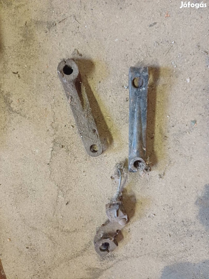 Veterán motor fékkulcs.