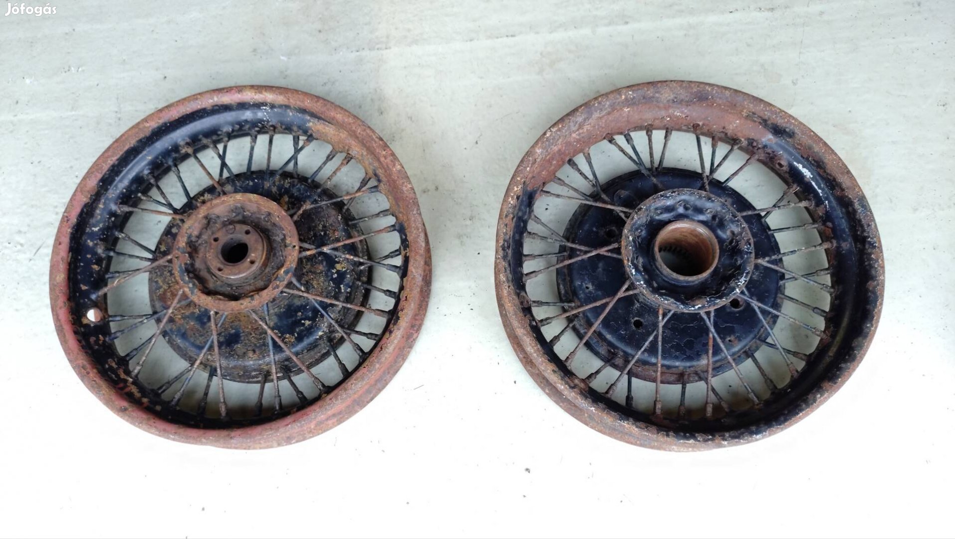 Veterán motor kerék