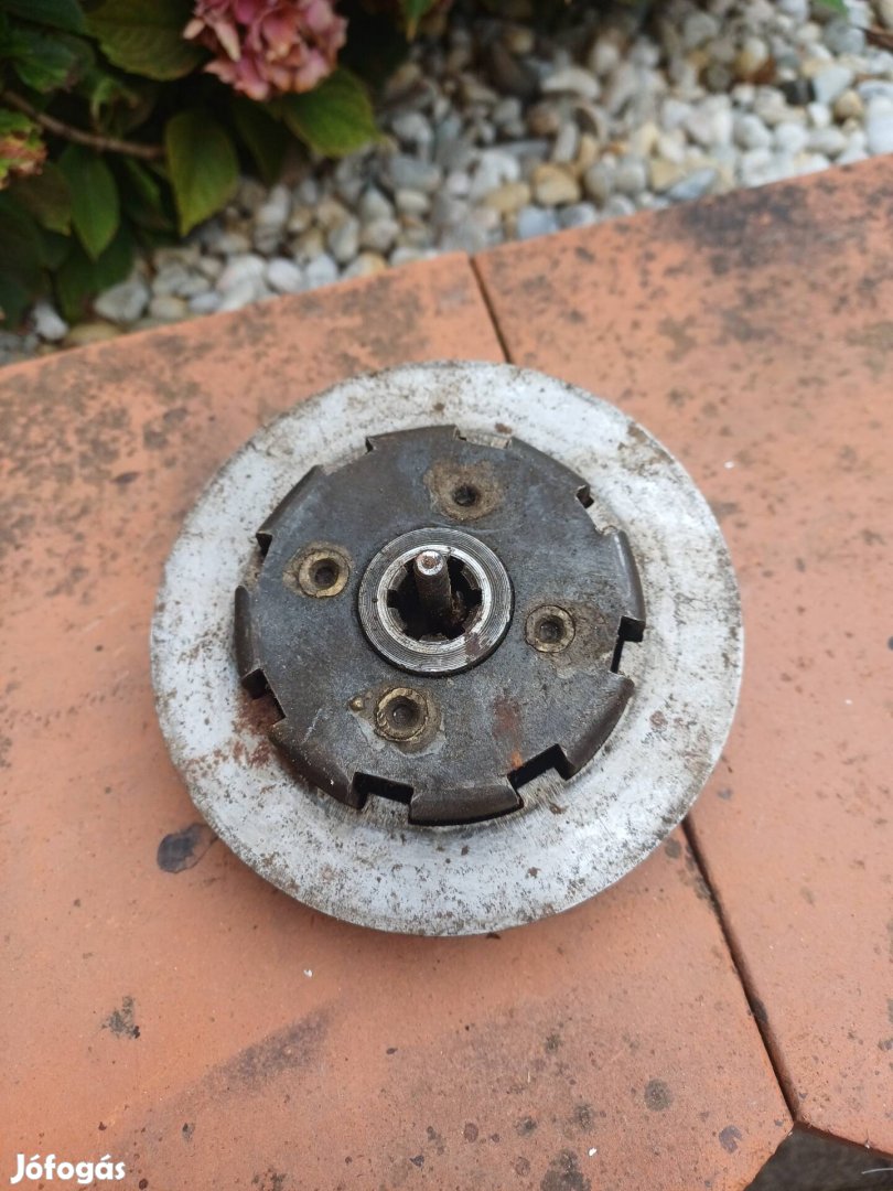 Veterán motor kuplung.