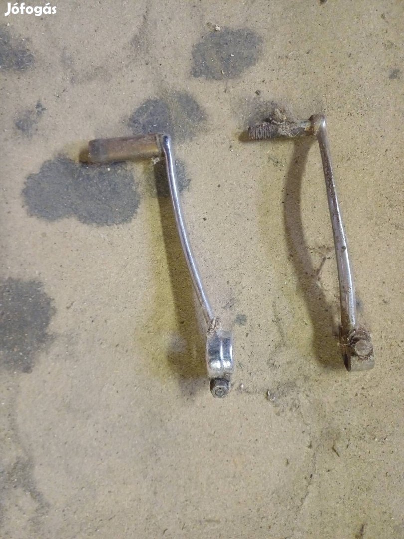 Veterán motor sebváltókar.