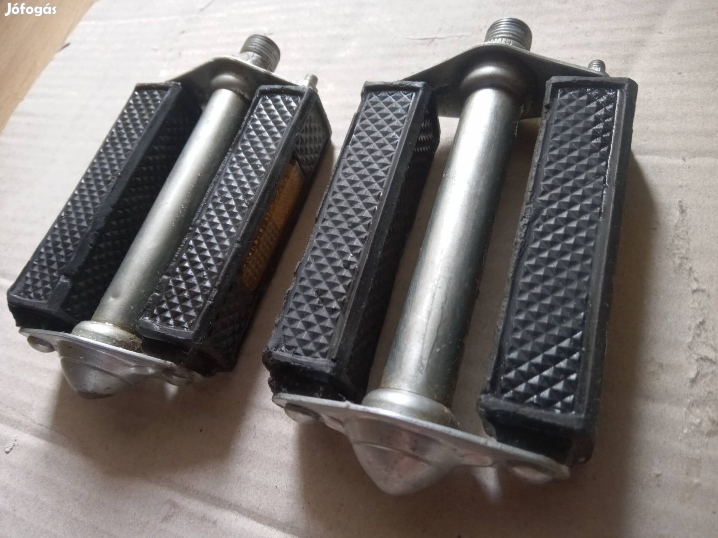 Veterán motorkerékpár pedál /kismotor