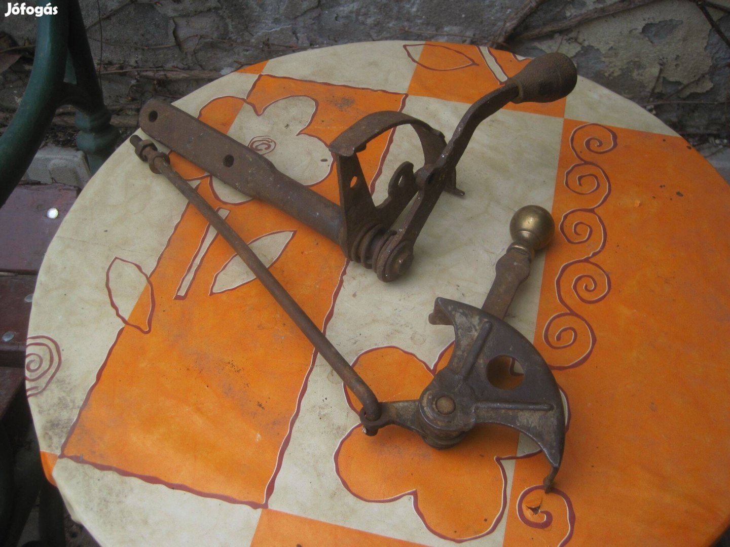 Veterán motorkerékpár tankválto 2 db ismeretlen típus