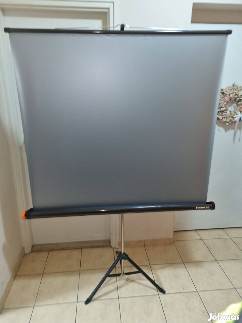 Vetítővászon 125x125 cm-es szép állapotban