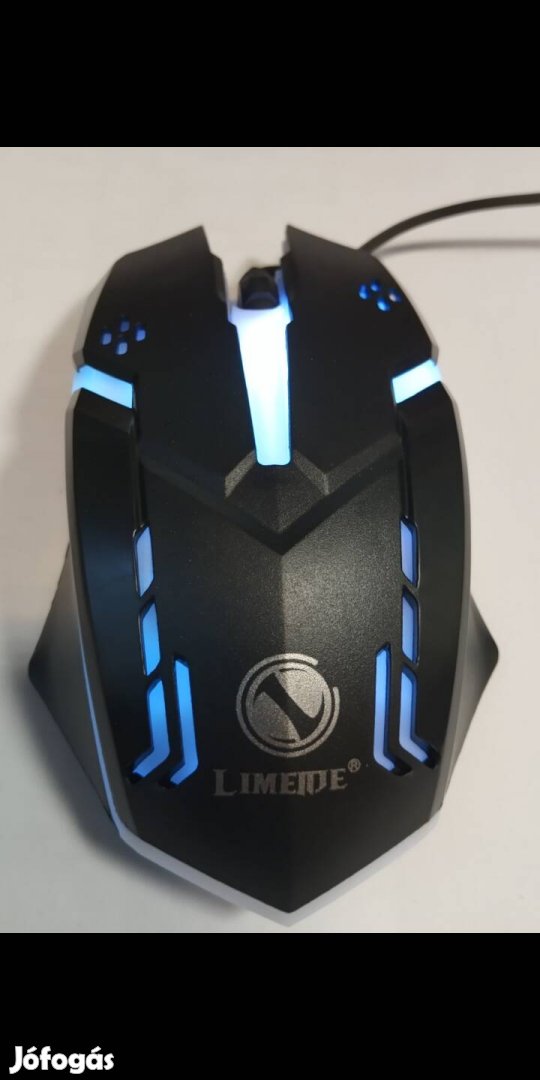 Vezetékes, gamer egér