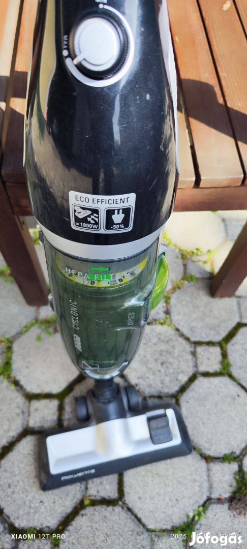 Vezetékes álló porszívó eladó!