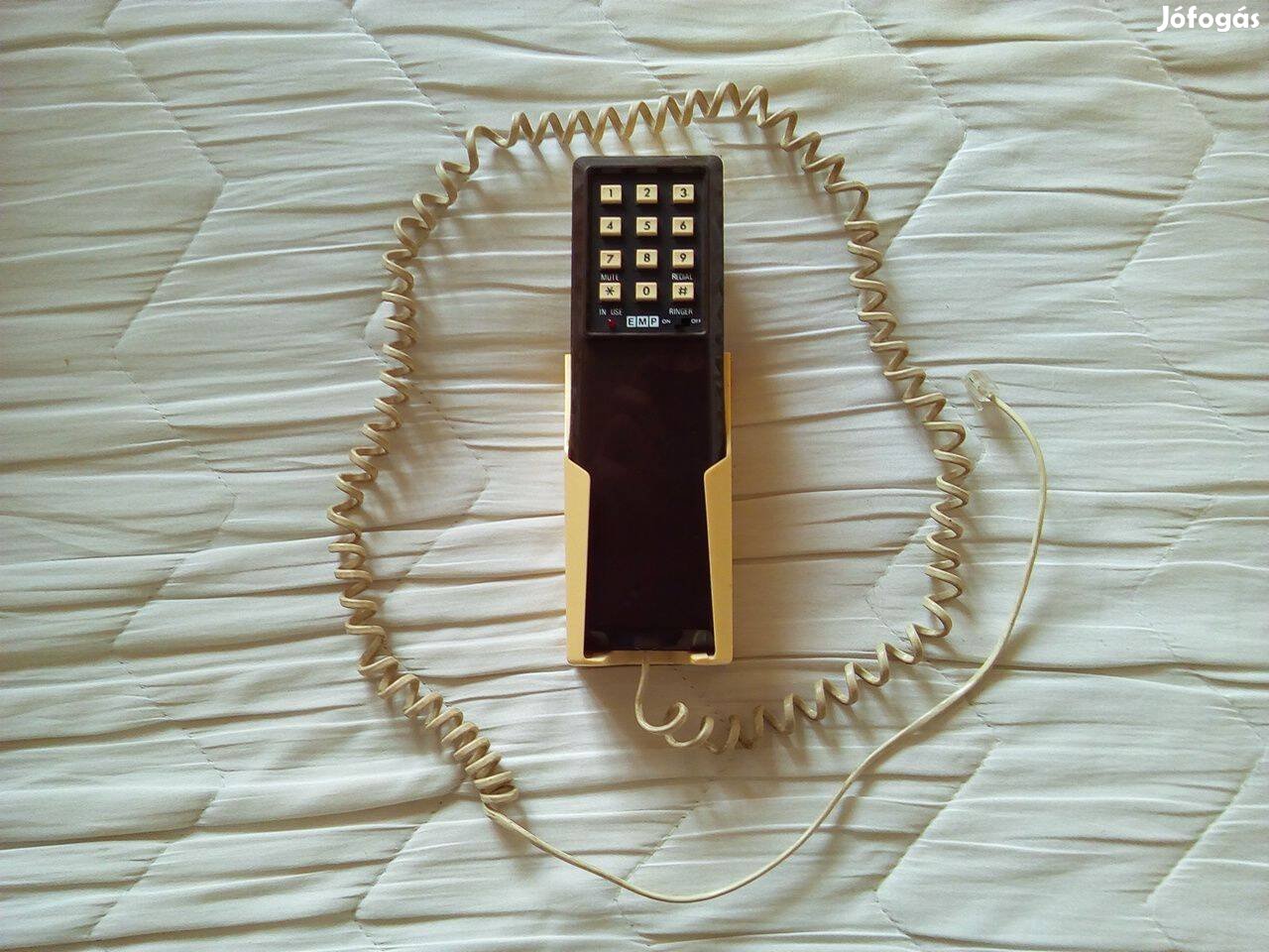 Vezetékes telefon