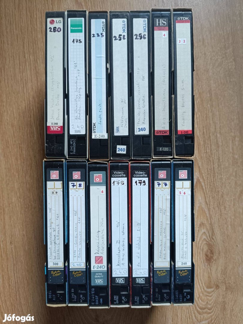 Vhs kazetta csomag, 14 db