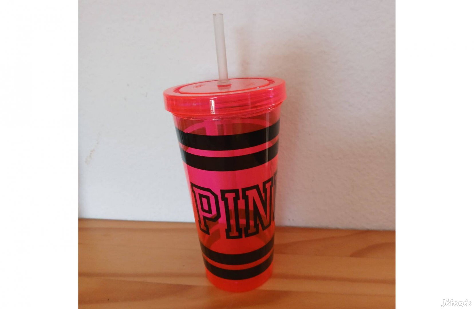 Victorias Secret Pink pohár szívószállal eladó!