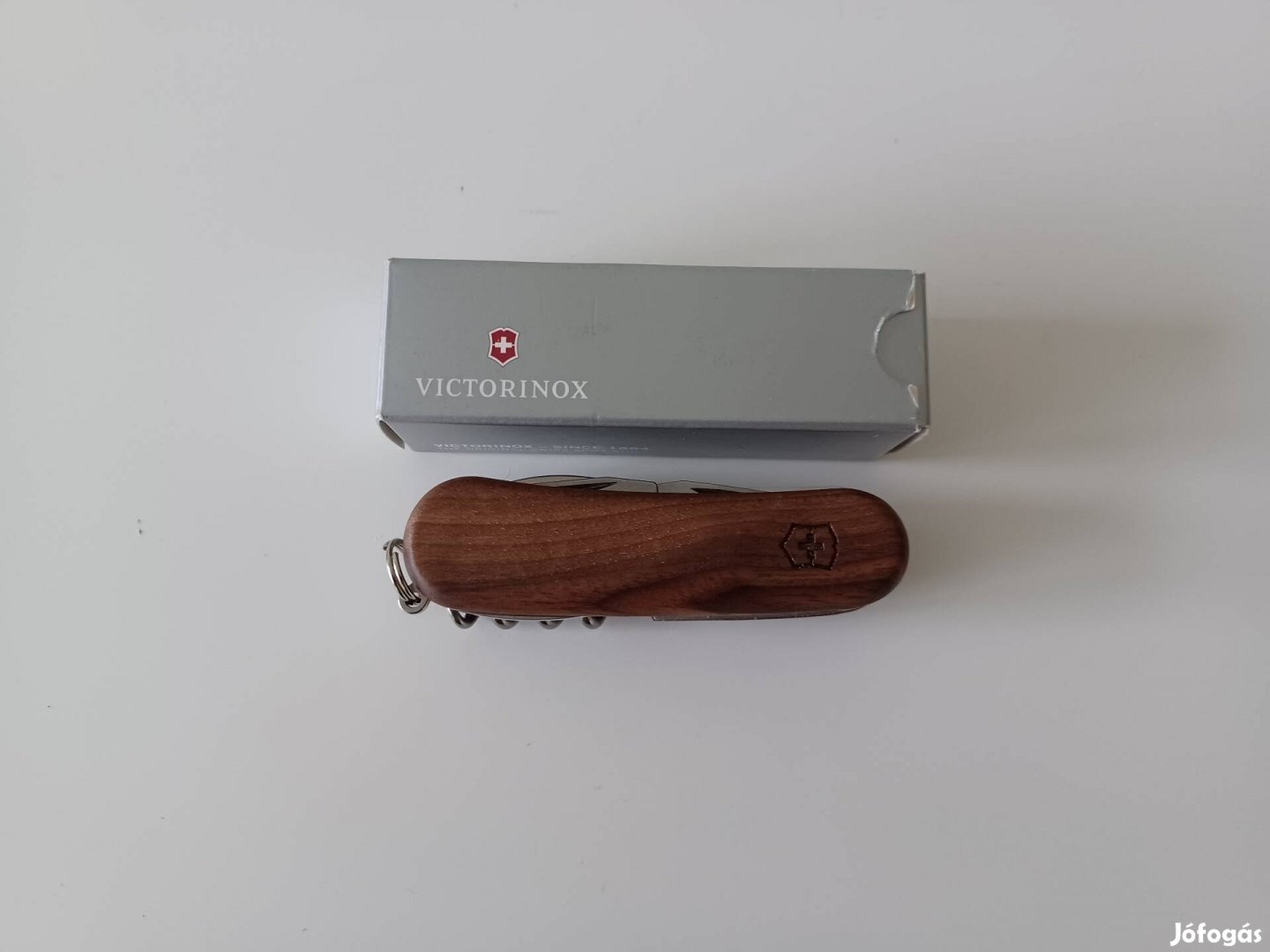 Victorinox Evowood 17 zsebkés bicska multiszerszám 