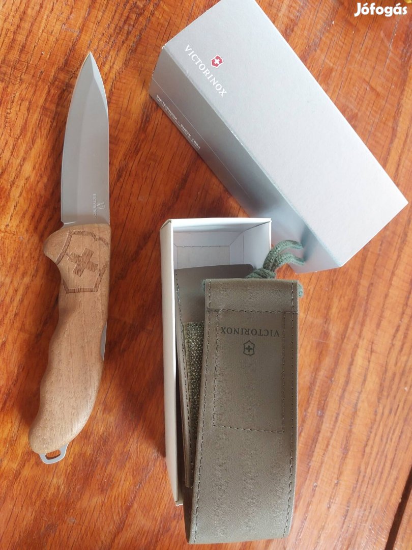 Victorinox Hunter Pro Wood