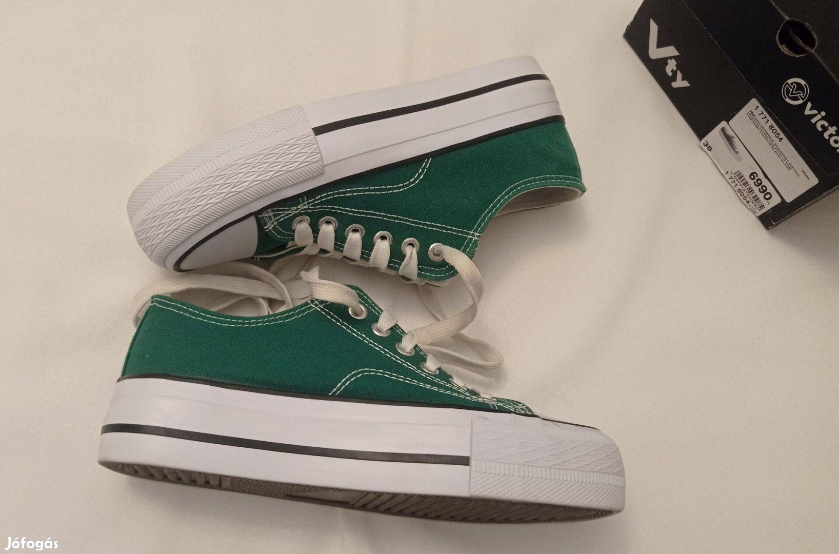 Victory szabadidő lábbeli Élénk zöld textil 36-os 3000 Ft