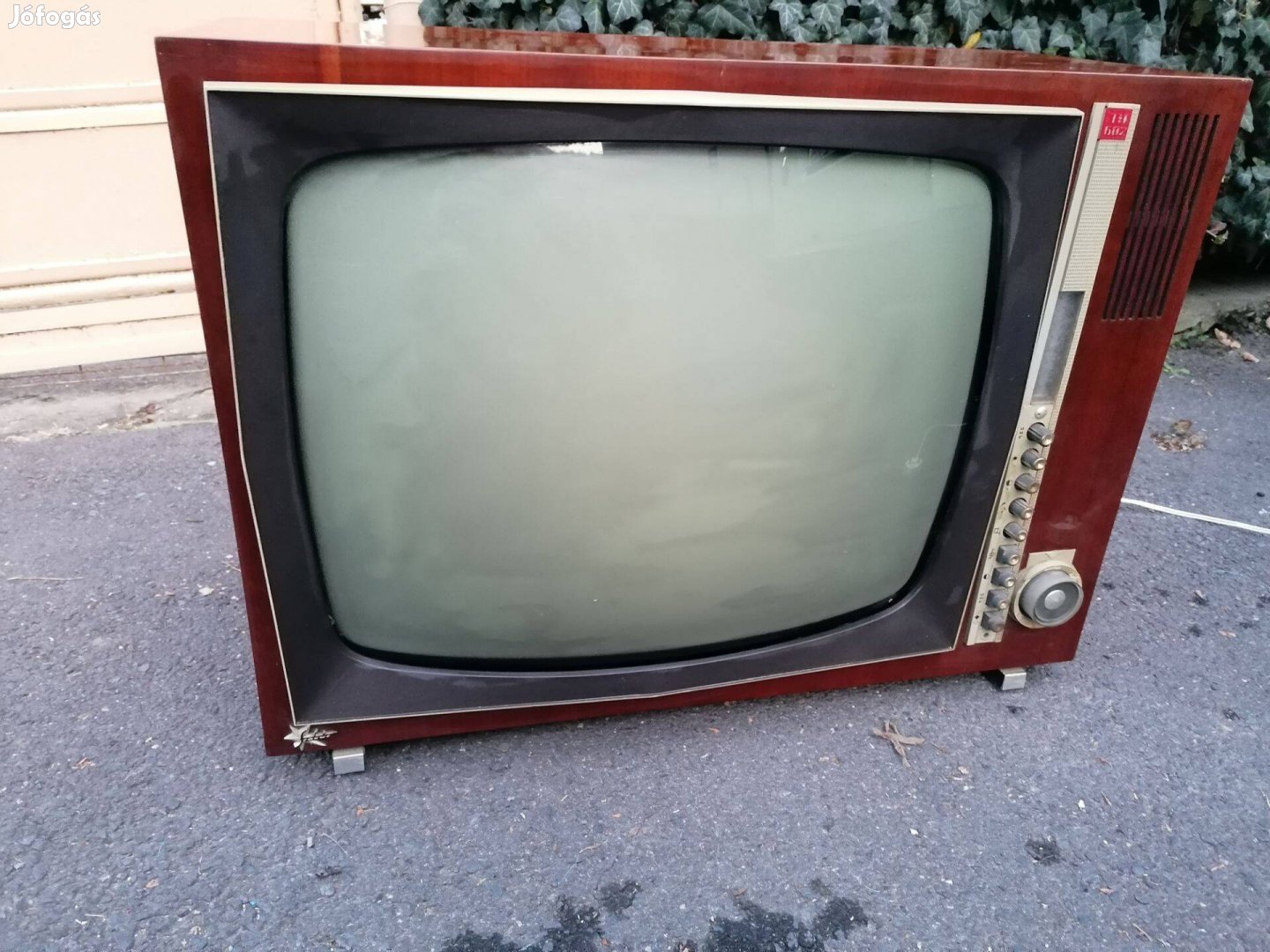 Videoton Star Tv 1969? fellelten hozzáértőknek ,vagy dekornak Bp-ok