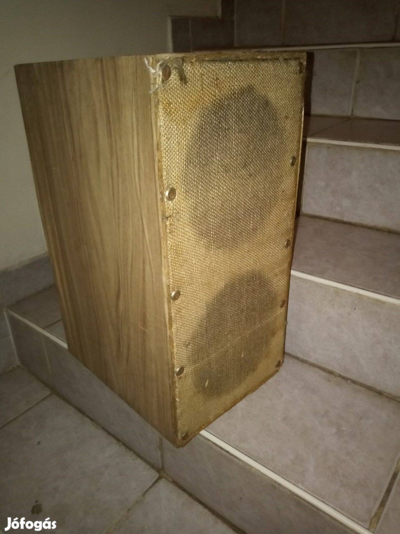 Videoton hangfal 1db üres