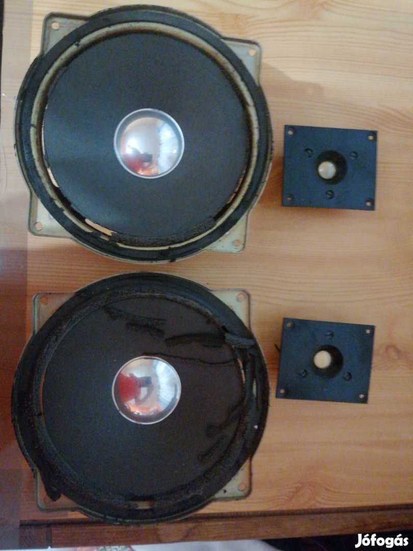 Videoton hangszórók