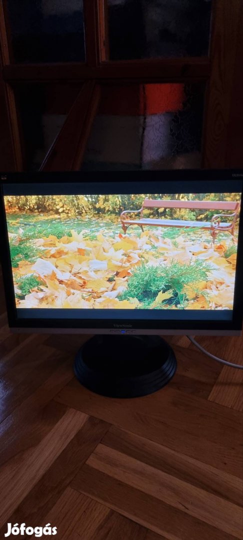 Viewsonic 20"  16-9-es monitor 