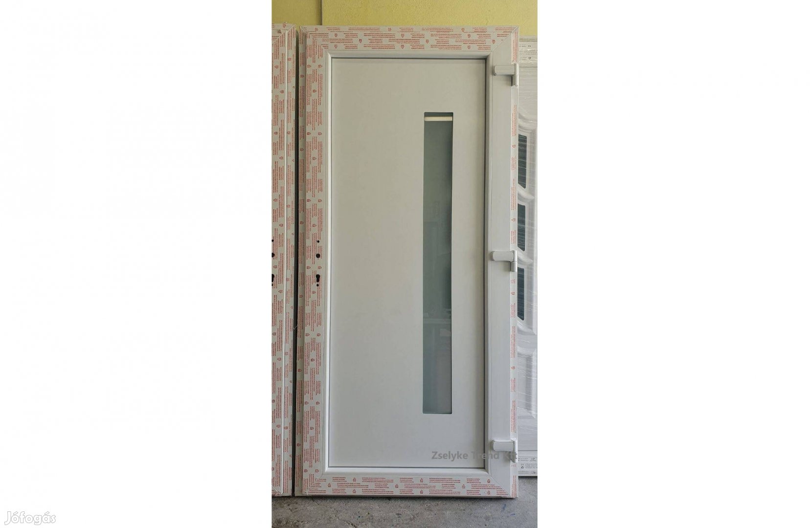 Vigo bejárati ajtó raktárról akár 95x205 cm- be is