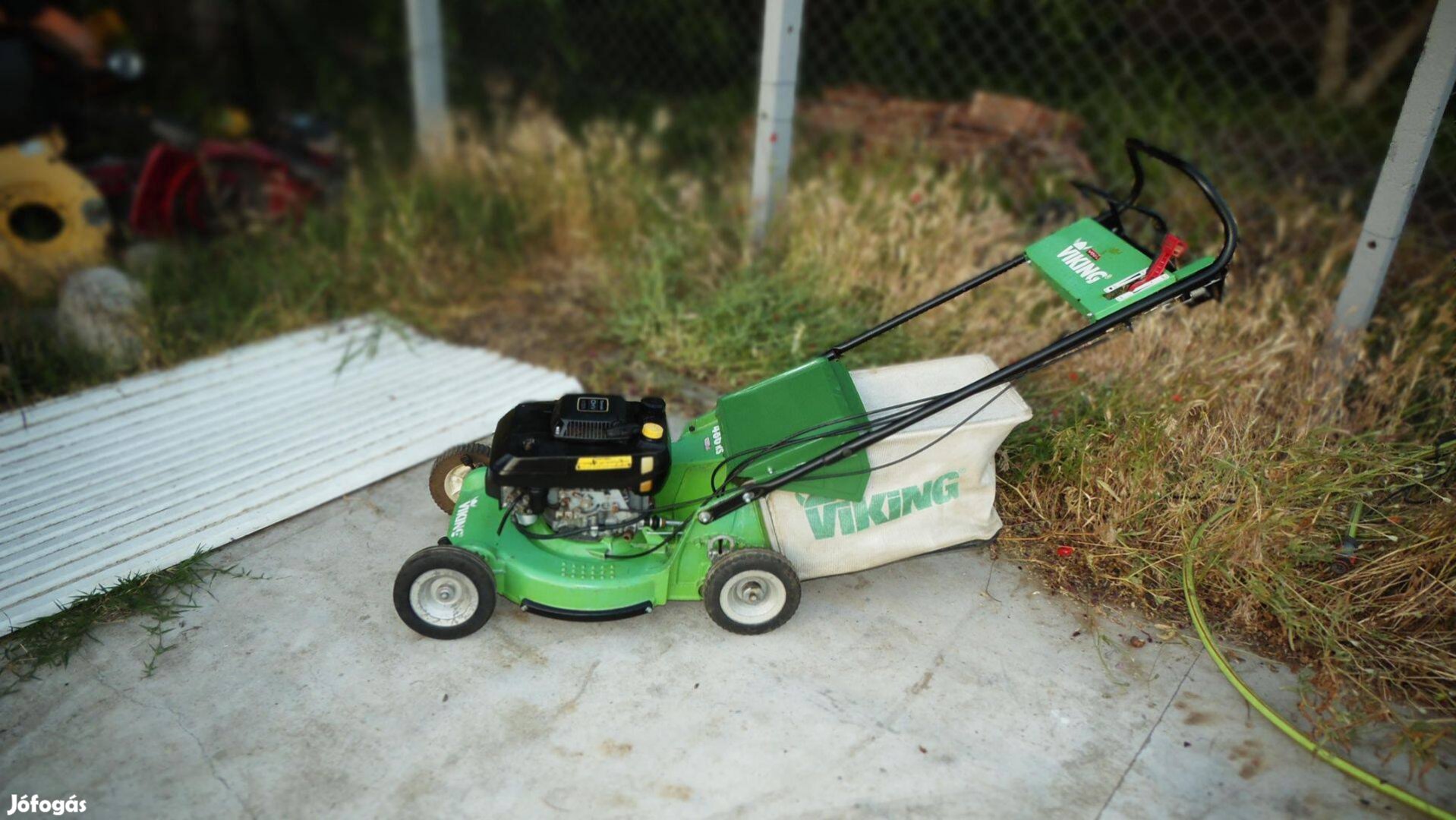 Viking 486ks önjáró, késkuplungos fűnyíró (Szervizelt, kawasaki)