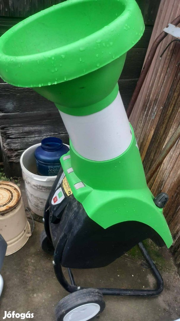 Viking GE150 2.5kw ágaprító garáló gyümölcsdaráló ágdaráló