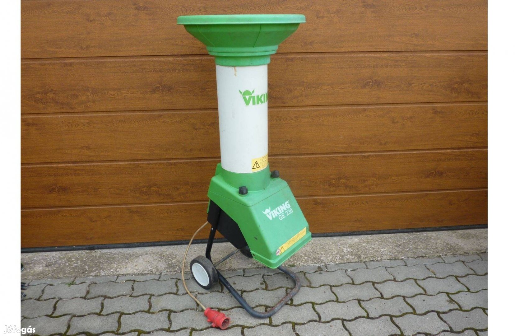 Viking GE 230 Almadaráló Ágdaráló Ágaprító Gyümölcsdaráló