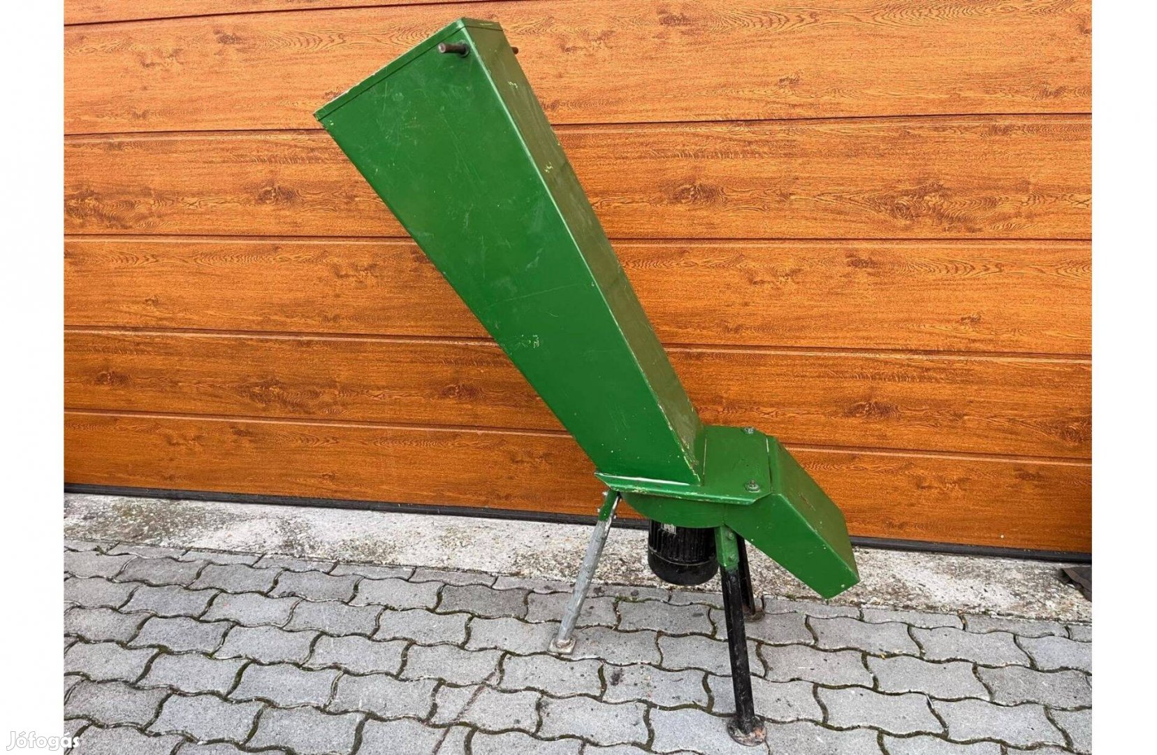 Viking fémházas Gallydaráló Ágdaráló Ágaprító Komposztaprító