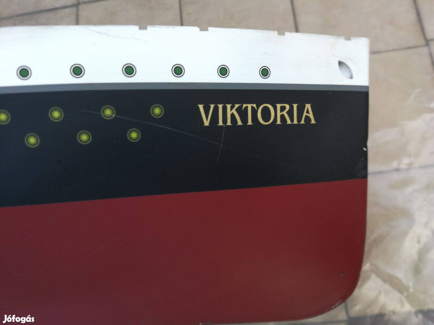 Viktoria hajótest. Egyedi, kézzel készített !
