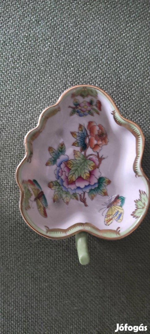 Viktória mintás Herendi porcelán