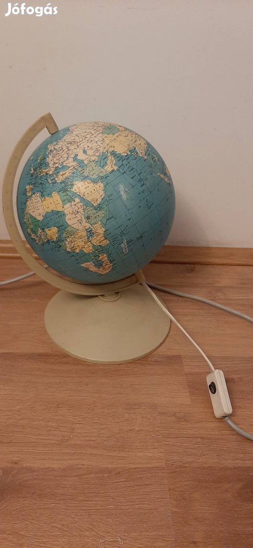 Világító Földgömb