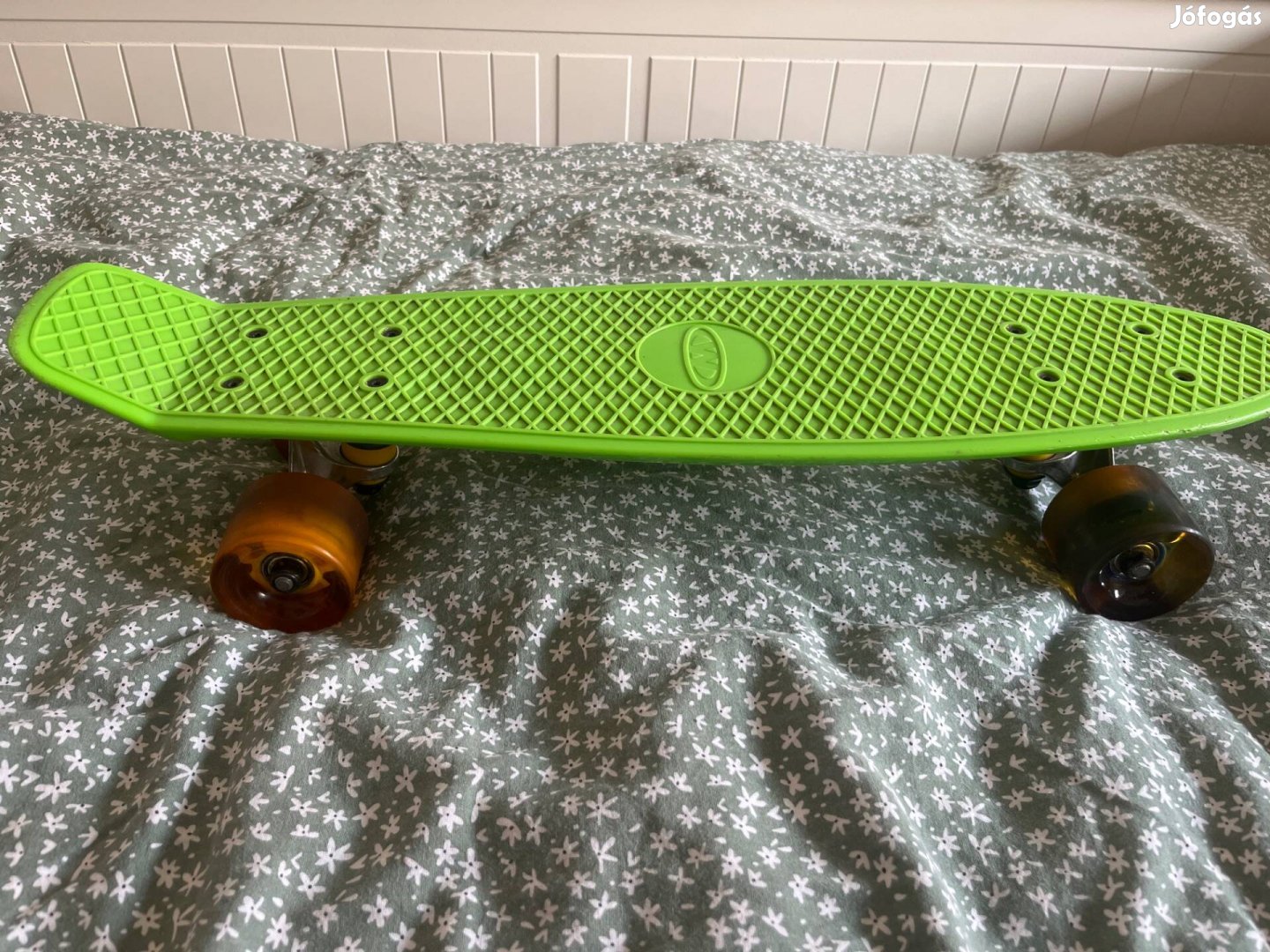 Világítós gördeszka