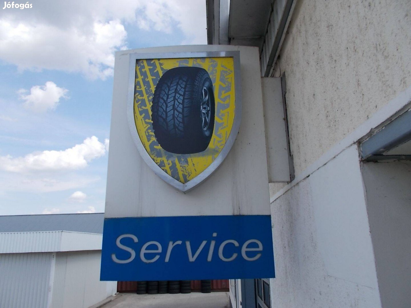 Világítós hirdető tábla eladó