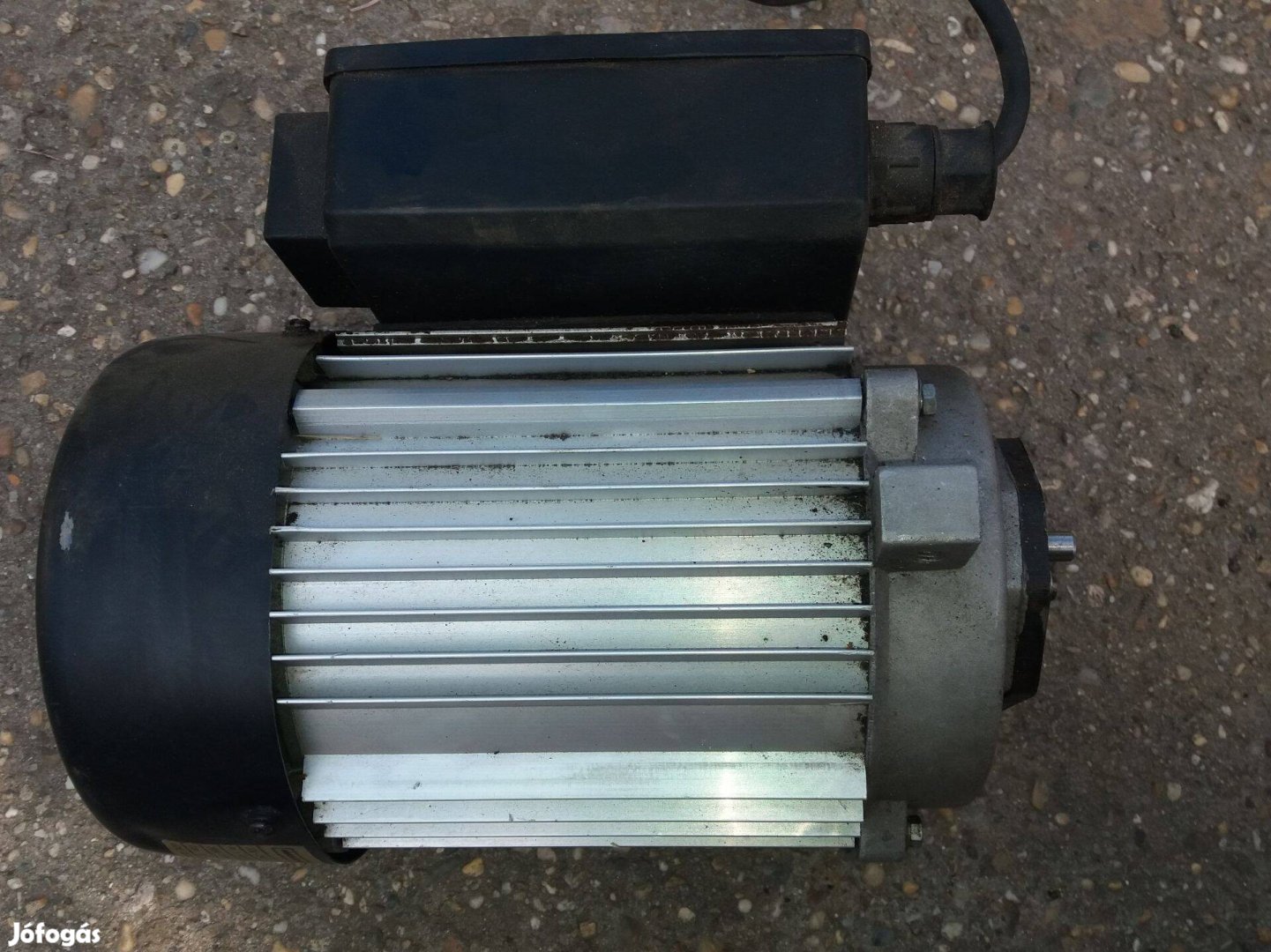 Villanymotor 230W 1,5KW!