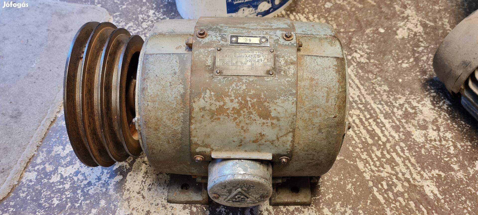Villanymotor 230/400V
