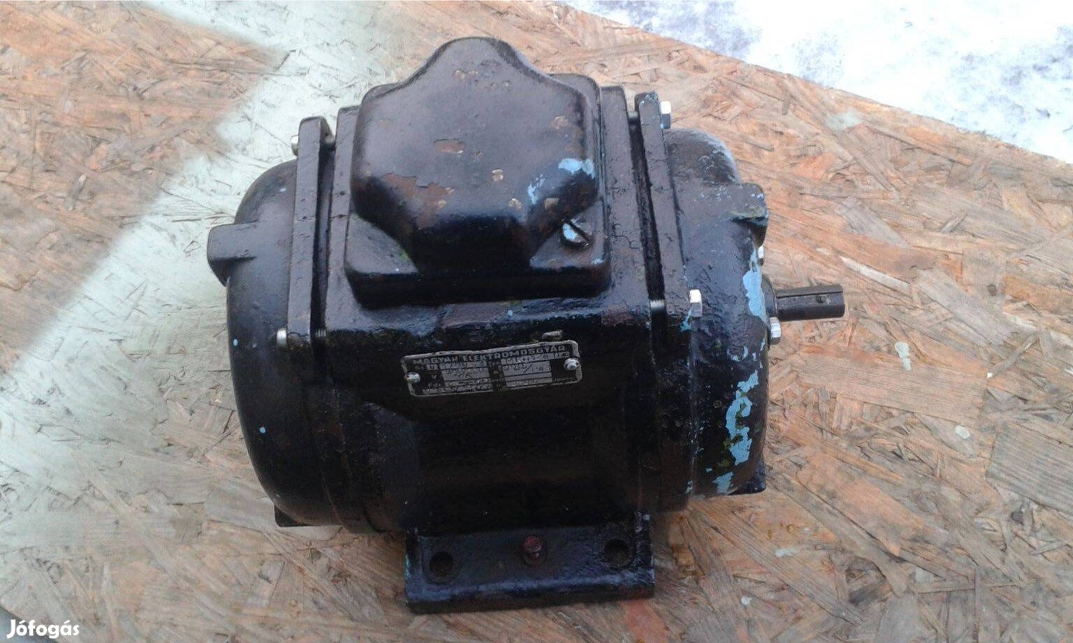 Villanymotor 380V/220V-os eladó !