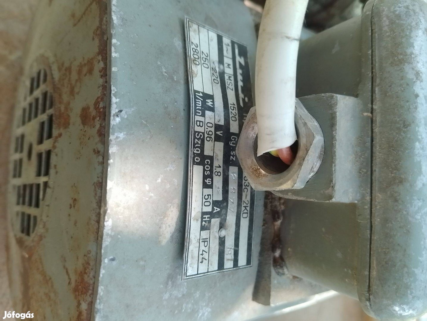 Villanymotor 380 ra kötve