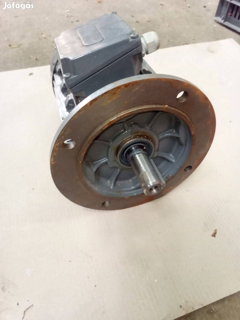 Villanymotor 3 fázisú