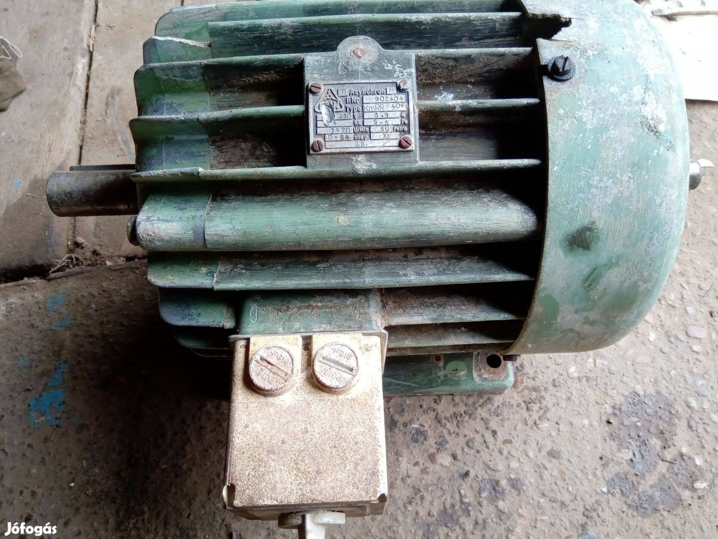 Villanymotor 4kw, csillag-delta kapcsolóval, 1420/min