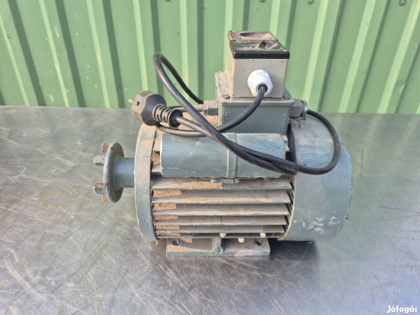 Villanymotor, 220 V., 1.1 Kw., 1450 ford.