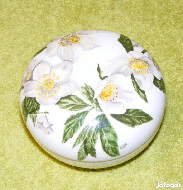 Villeroy & Boch Winter flowers porcelán bonbonier