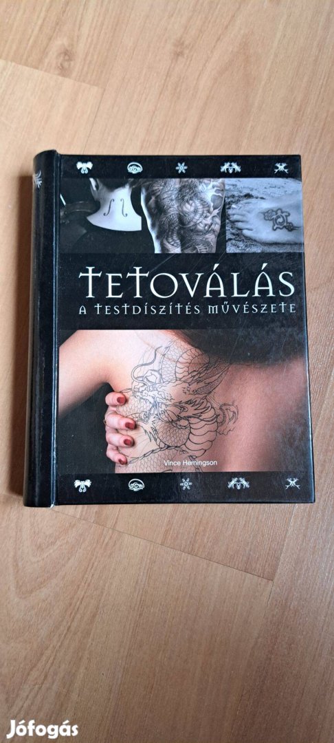 Vince Hemingson: Tetoválás