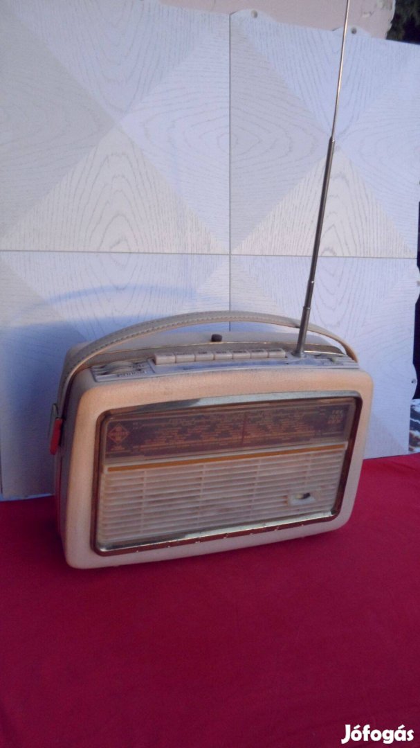 Vintage Ingelen Trv 1003 UKV 5 hullámos 1 világvevő telepes rádió