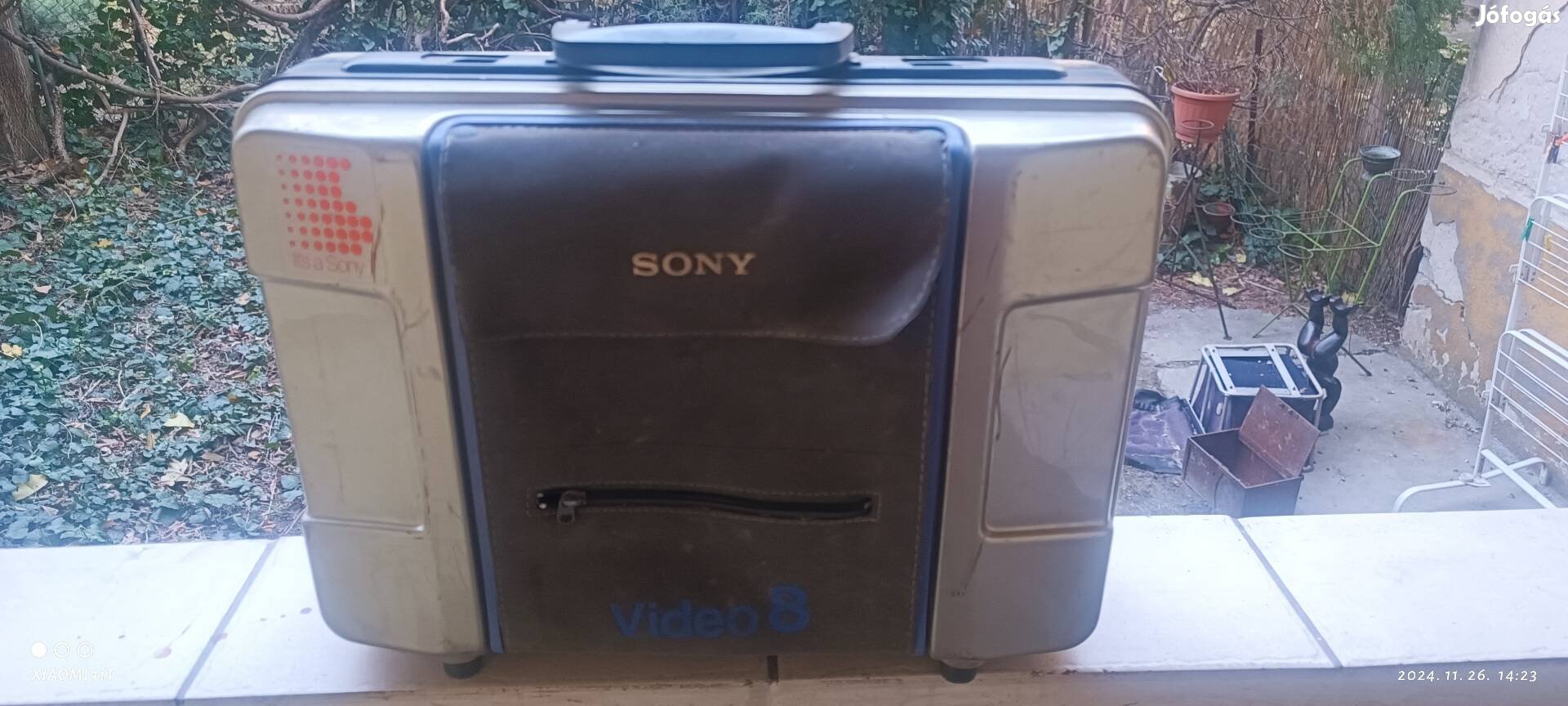 Vintage Sony kamera táska keményfedeles. Posta 