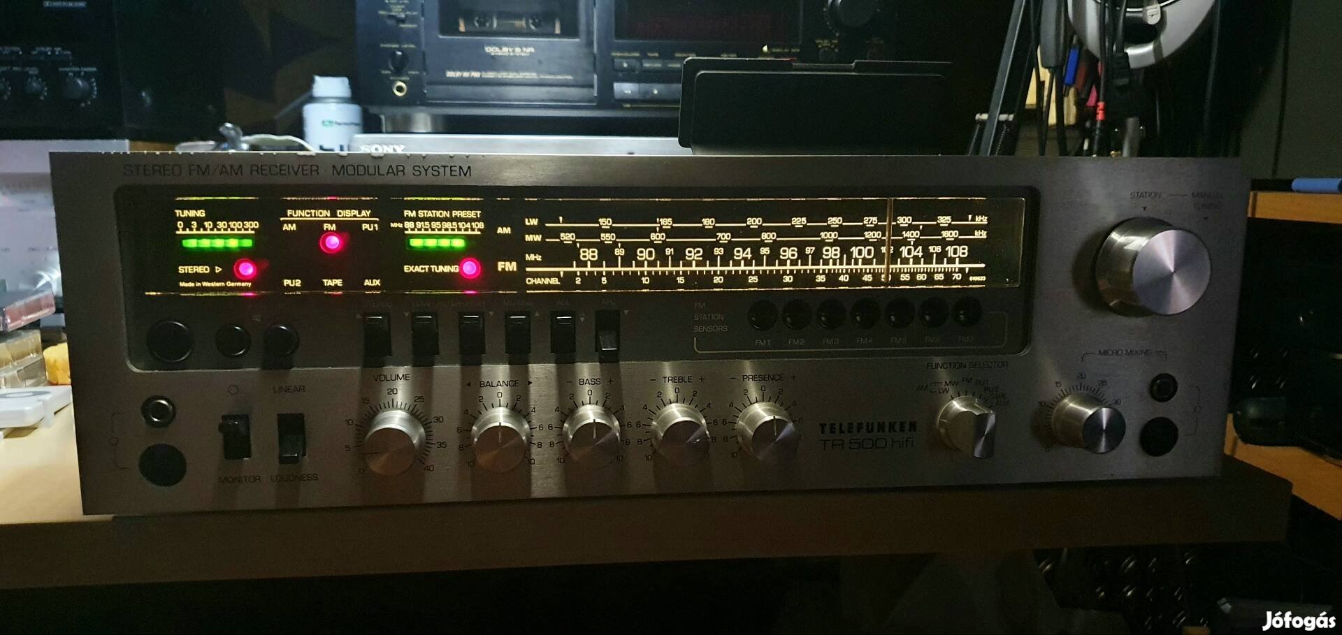 Vintage.. Vintage Receiver Telefunken 8 ohm 50W.       