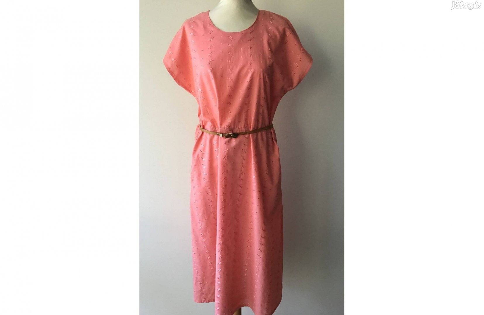 Vintage, zsebes ruha (barackvirág színű, hímzett anyag) 38-40-es