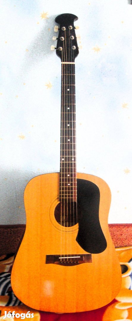 Vintage akusztikus gitár Olcsón!